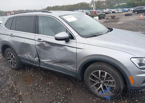 2021 Volkswagen Tiguan 2.0T Se/2.0T Se R-Line Black/2.0T Sel from USA, damaged, VIN 3VV2B7AX8MM145802